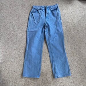 EXCELLENT Condition BDG Cowboy
Jean Size 29